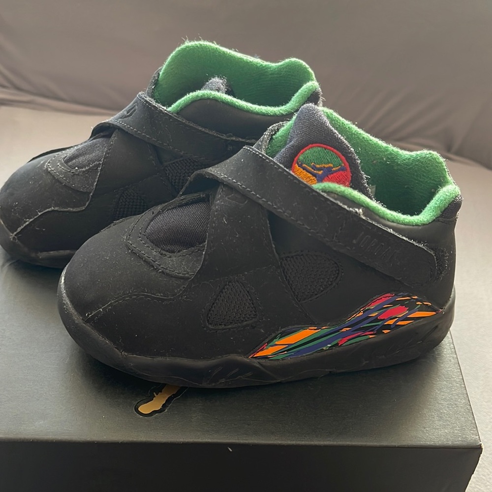 Jordan Retro 8